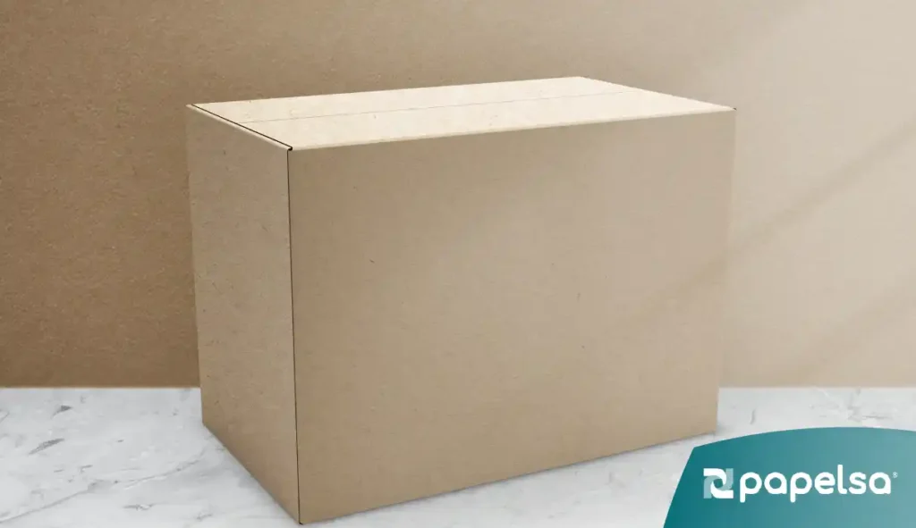 Caja de cartón kraft con espacio para diseño de empaque personalizado.